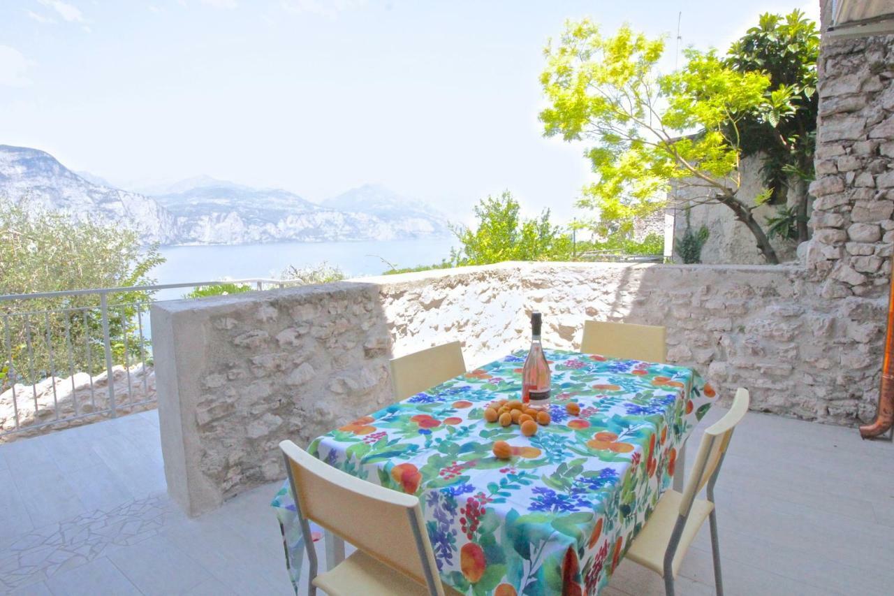 Aparthotel Ca de l Angelon Brenzone sul Garda Exterior foto