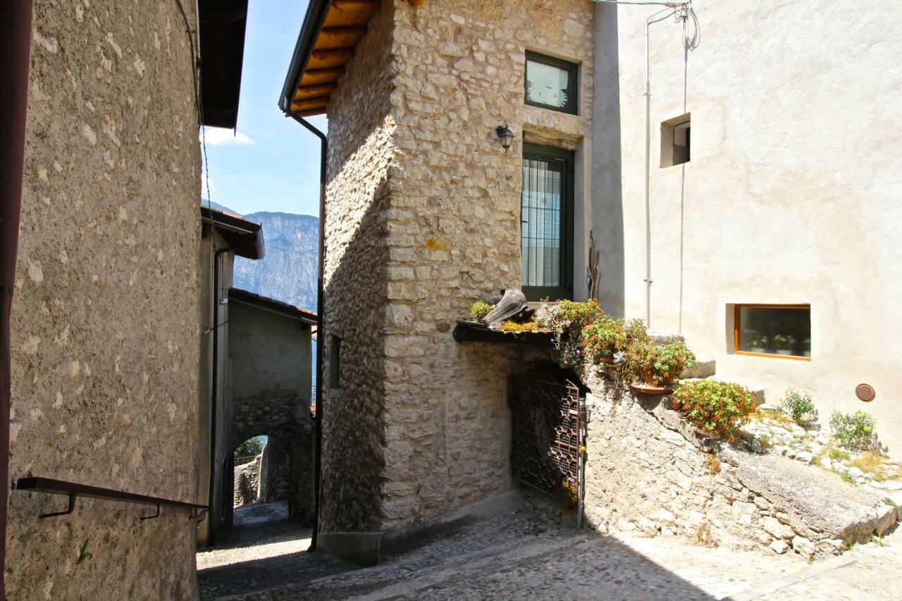 Aparthotel Ca de l Angelon Brenzone sul Garda Exterior foto